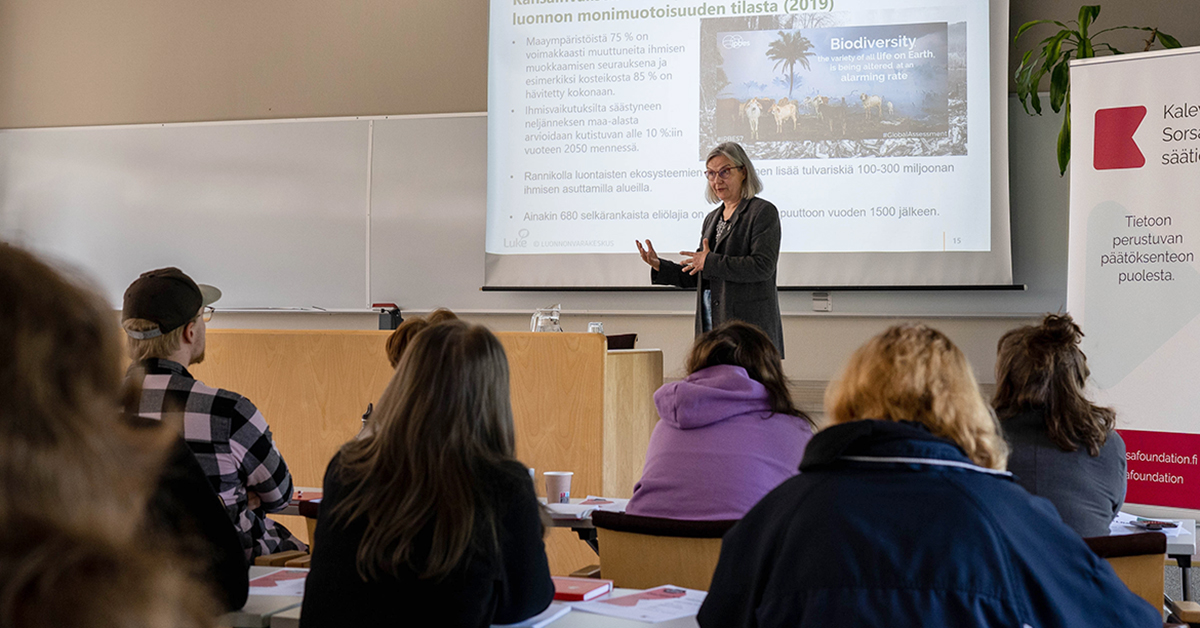 Hyvinvointivaltiosta Kohti Ekohyvinvointivaltiota - TSL Aikamerkki